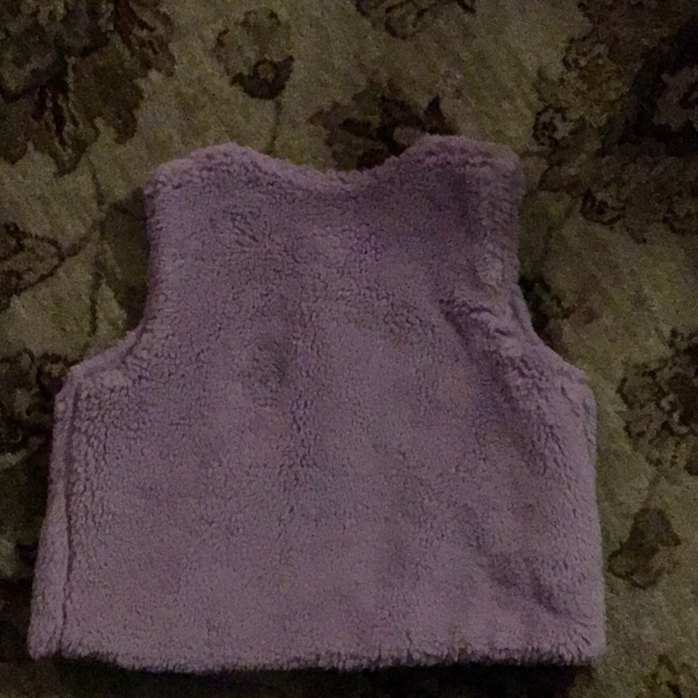 Vest - Picture 4 of 4
